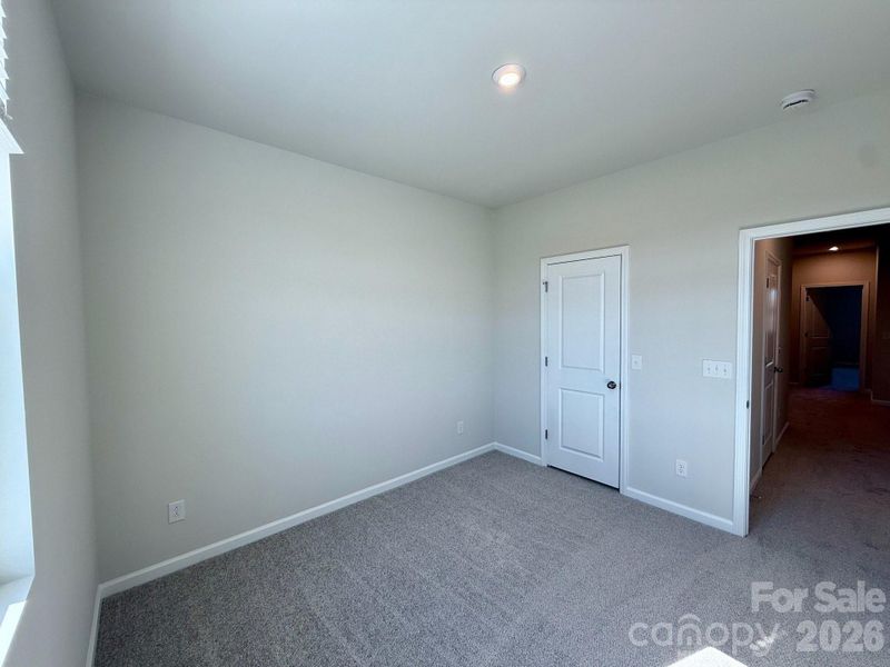Spacious, unfurnished interior of a new home in Westfall, Gastonia (Image 24).