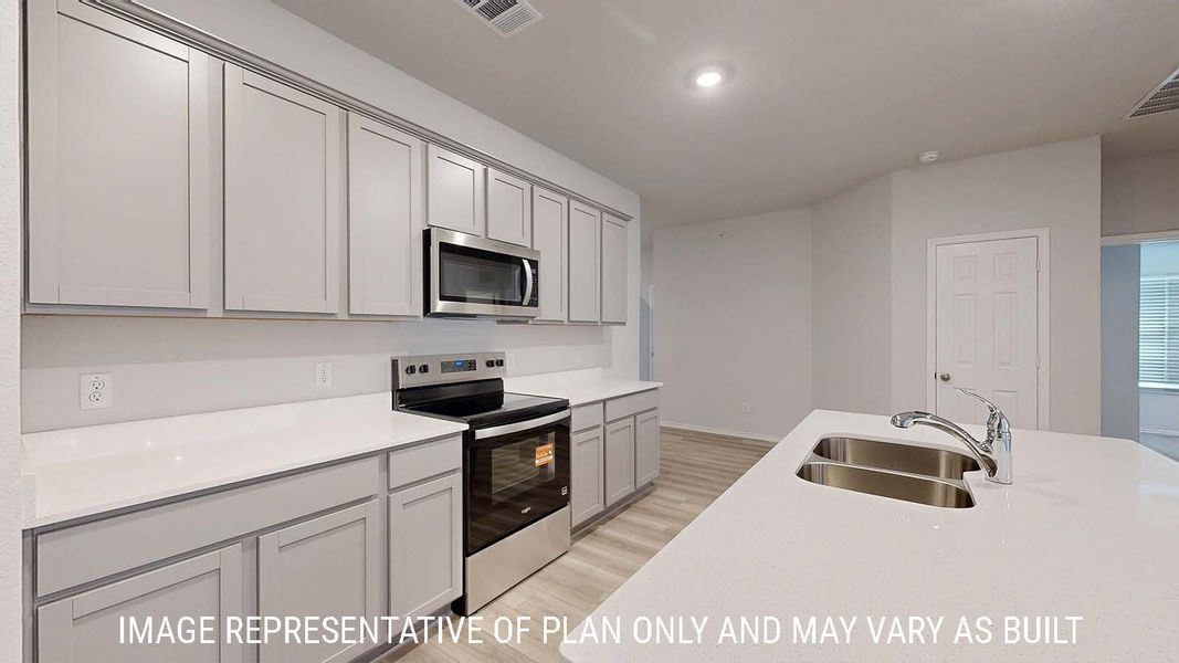 Furnished interior view inside a new home in Turnbo Ranch, Killeen (Image 7).
