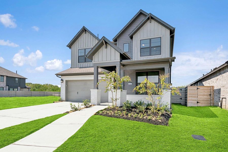 Welcome to The Sedona by David Weekley Homes. Move-In-Ready Now! Welcome to The Sedona by David Weekley Homes. Move-In-Ready Now!