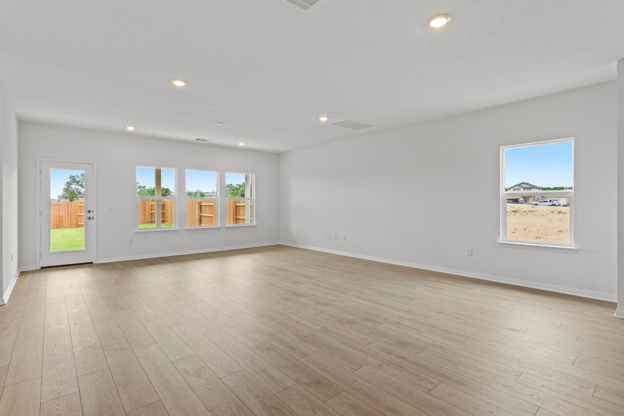 Spacious, unfurnished interior of a new home in , Georgetown (Image 30).