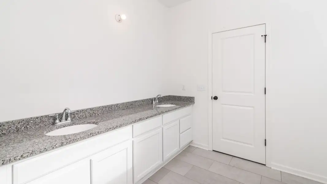 Representative furnished interior of a home built from the The Middleton by Norfolk Homes in Offsite Builds Southern Michigan, Ann Arbor (Image 21).