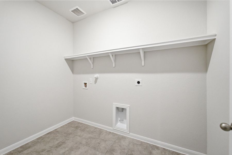 Spacious, unfurnished interior of a new home in Hannah Heights, Seguin (Image 22). Spacious, unfurnished interior of a new home in Hannah Heights, Seguin (Image 22).
