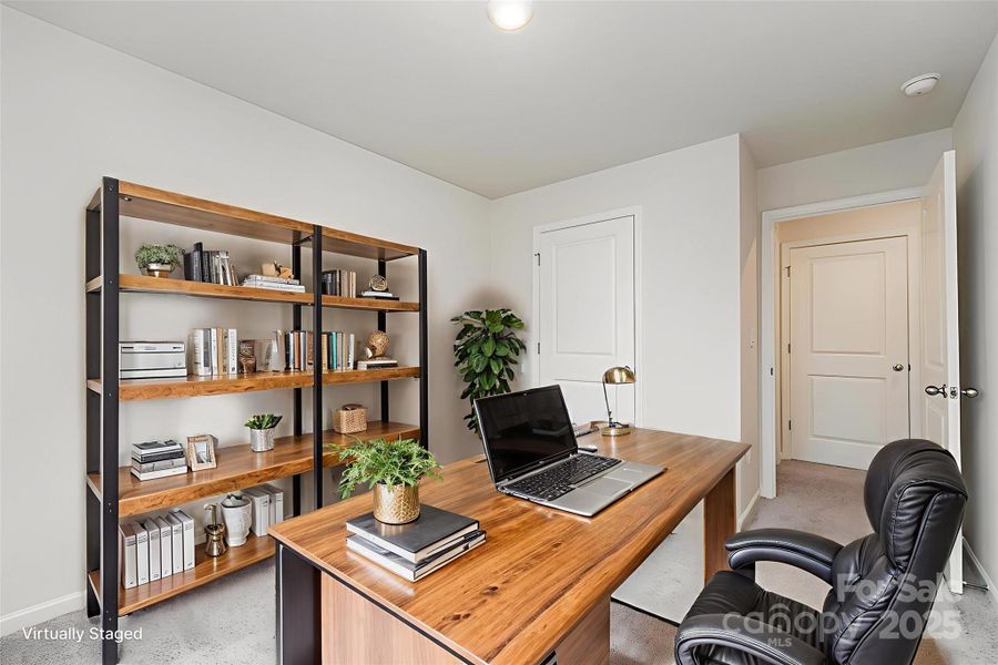 Furnished interior view inside a new home in , Dallas (Image 17). Furnished interior view inside a new home in , Dallas (Image 17).