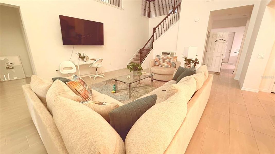 Furnished interior view inside a new home in , Kissimmee (Image 19).