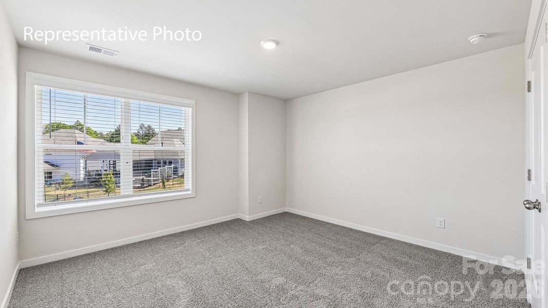 Spacious, unfurnished interior of a new home in Avalon of Gastonia, Gastonia (Image 30).