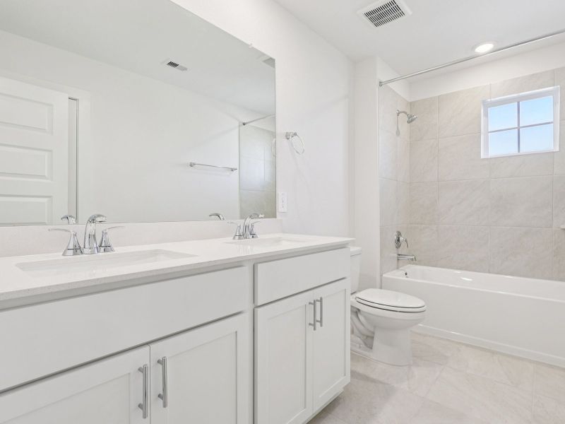 Furnished interior view inside a new home in Kingdom Heights, Rosenberg (Image 11).