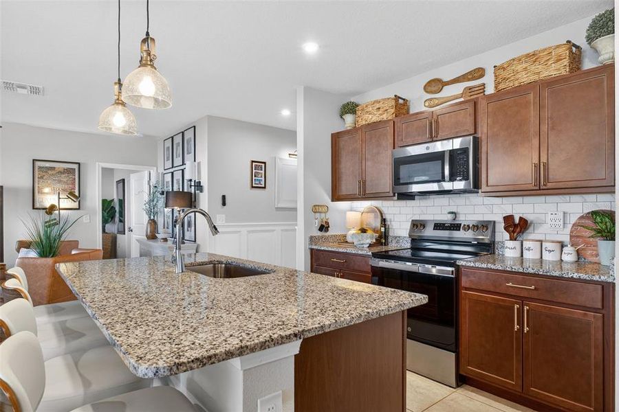 Furnished interior view inside a new home in Laurel Glen, Haines City (Image 16).