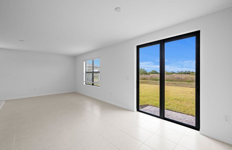 Spacious, unfurnished interior of a new home in Whispering Lakes, Lehigh Acres (Image 22).