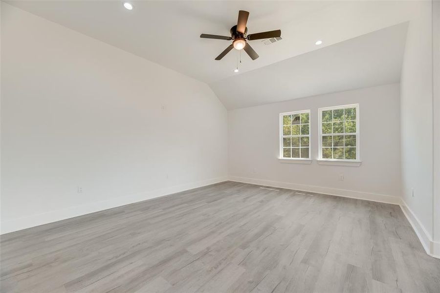 Spacious, unfurnished interior of a new home in , Dallas (Image 8). Spacious, unfurnished interior of a new home in , Dallas (Image 8).
