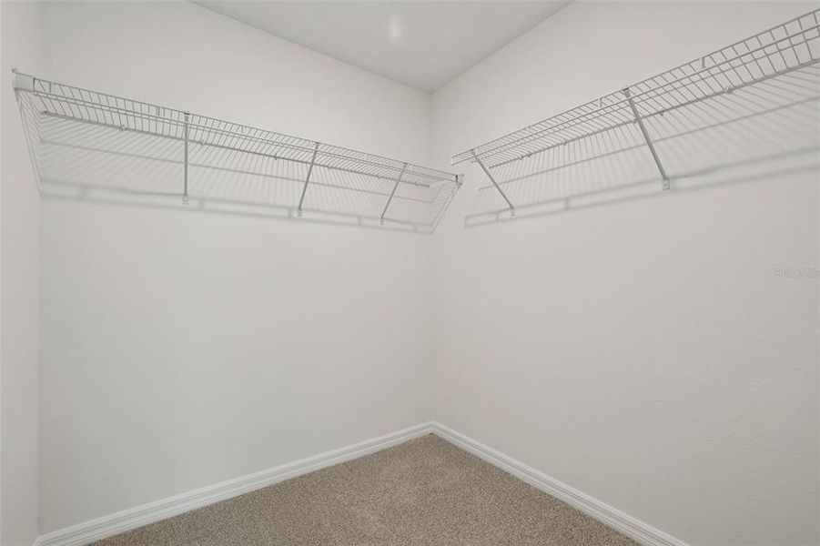 Spacious, unfurnished interior of a new home in Bradford Park, Ormond Beach (Image 24).
