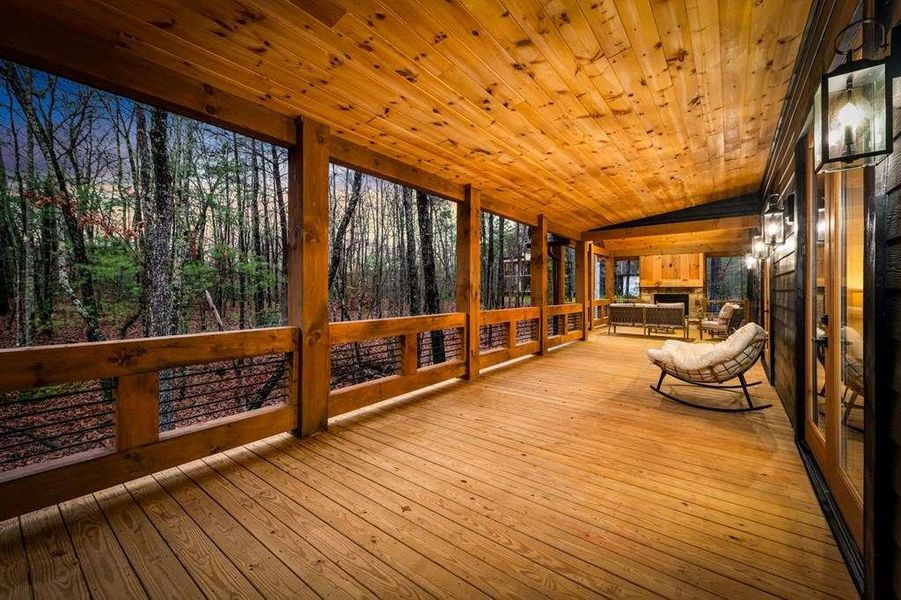 Exterior details and patio area of a home in , McCaysville (Image 27).