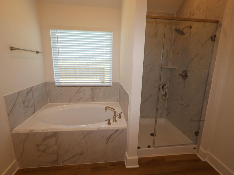 Furnished interior view inside a new home in Hallimore Ranch, Rosenberg (Image 16).