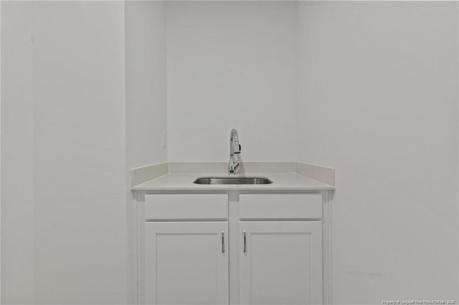 Photo 32