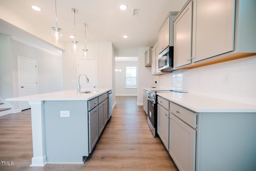 Furnished interior view inside a new home in Tobacco Road, Angier (Image 111). Furnished interior view inside a new home in Tobacco Road, Angier (Image 111).