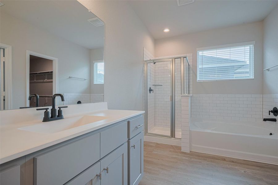 Furnished interior view inside a new home in , Brookshire (Image 16).
