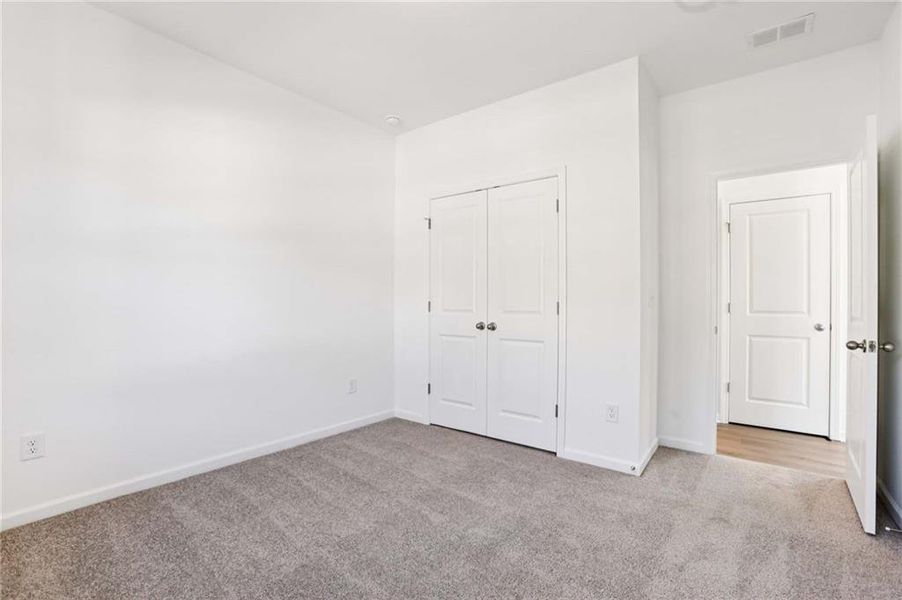 Spacious, unfurnished interior of a new home in Arbors at Richland Creek, Buford (Image 14).