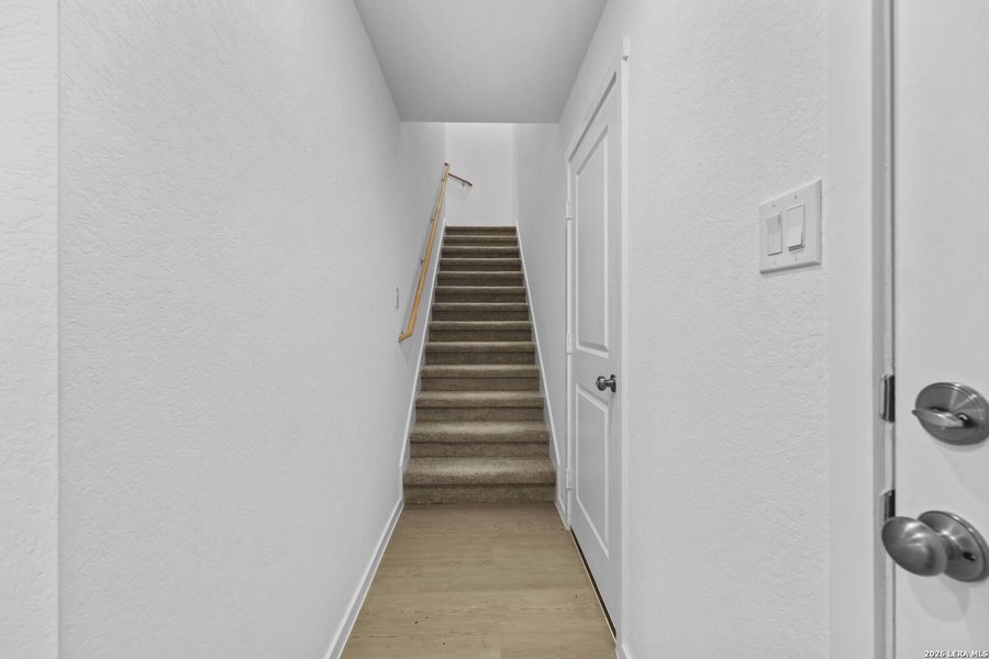Spacious, unfurnished interior of a new home in Waterwheel, San Antonio (Image 26).
