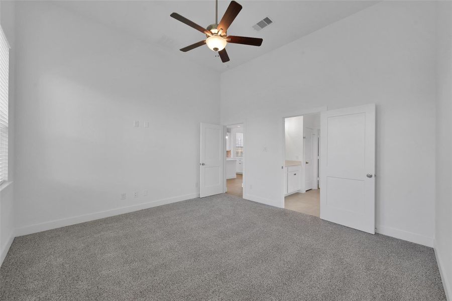 Spacious, unfurnished interior of a new home in Evergreen, Conroe (Image 29). Spacious, unfurnished interior of a new home in Evergreen, Conroe (Image 29).