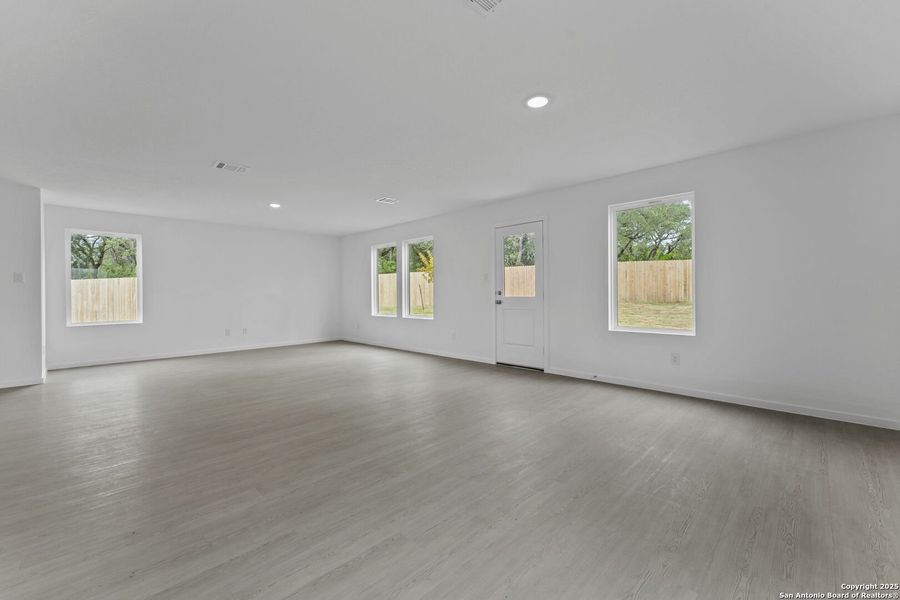 Spacious, unfurnished interior of a new home in Waterwheel: Cottage Collection, San Antonio (Image 17). Spacious, unfurnished interior of a new home in Waterwheel: Cottage Collection, San Antonio (Image 17).