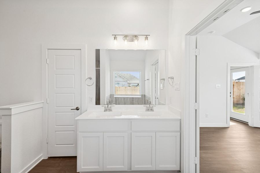 Furnished interior view inside a new home in Summerview, Fulshear (Image 6).