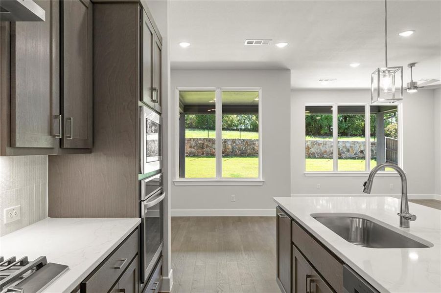 Furnished interior view inside a new home in The Highlands, Rockwall (Image 9). Furnished interior view inside a new home in The Highlands, Rockwall (Image 9).