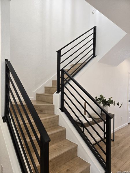 Spacious, unfurnished interior of a new home in , San Antonio (Image 42).