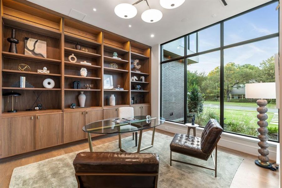 Furnished interior view inside a new home in , Dallas (Image 7).