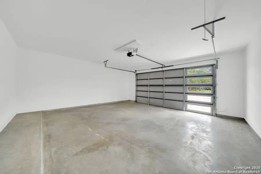 Spacious, unfurnished interior of a new home in , Spring Branch (Image 11). Spacious, unfurnished interior of a new home in , Spring Branch (Image 11).