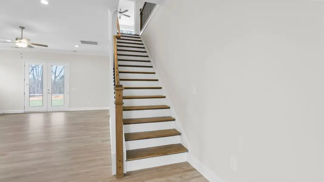Spacious, unfurnished interior of a new home in Briargate, Fountain Inn (Image 26).