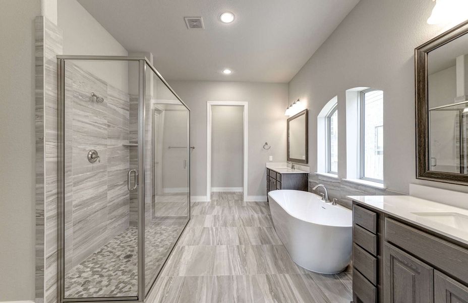 Furnished interior view inside a new home in Artavia 70′, Conroe (Image 10).