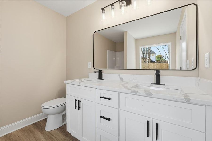 Furnished interior view inside a new home in , Gainesville (Image 9).