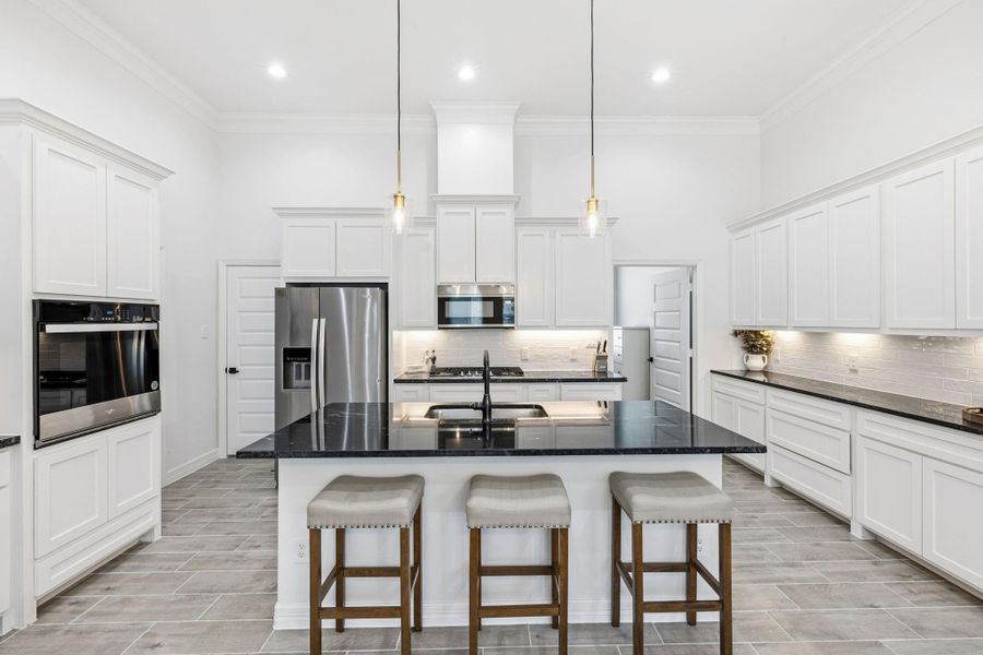 Furnished interior view inside a new home in , Anahuac (Image 26).