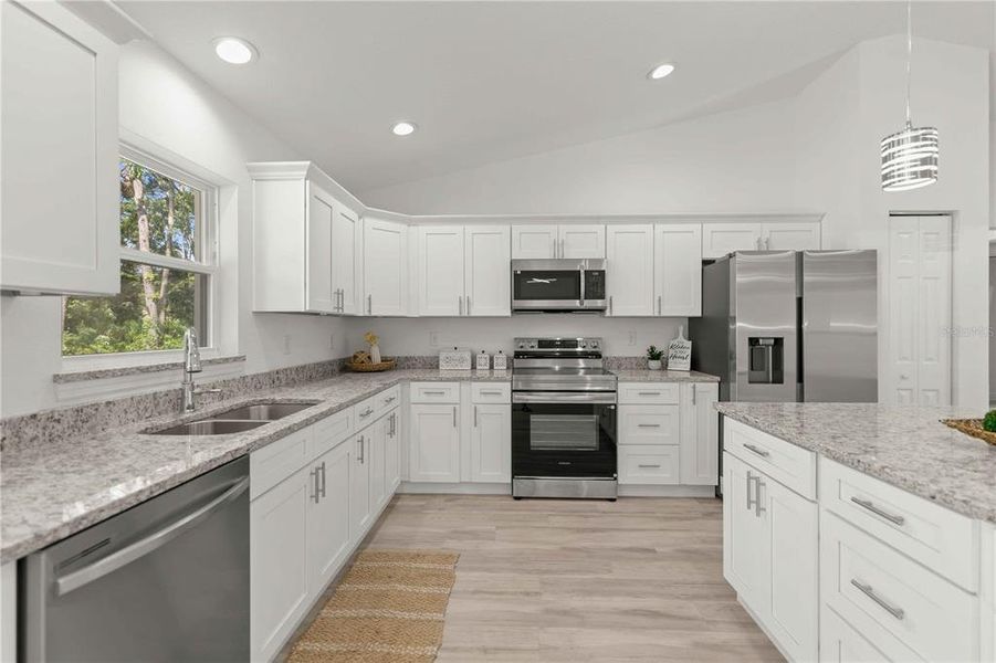 Furnished interior view inside a new home in , Dunnellon (Image 9).