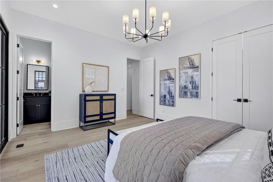 Furnished interior view inside a new home in , Atlanta (Image 40).