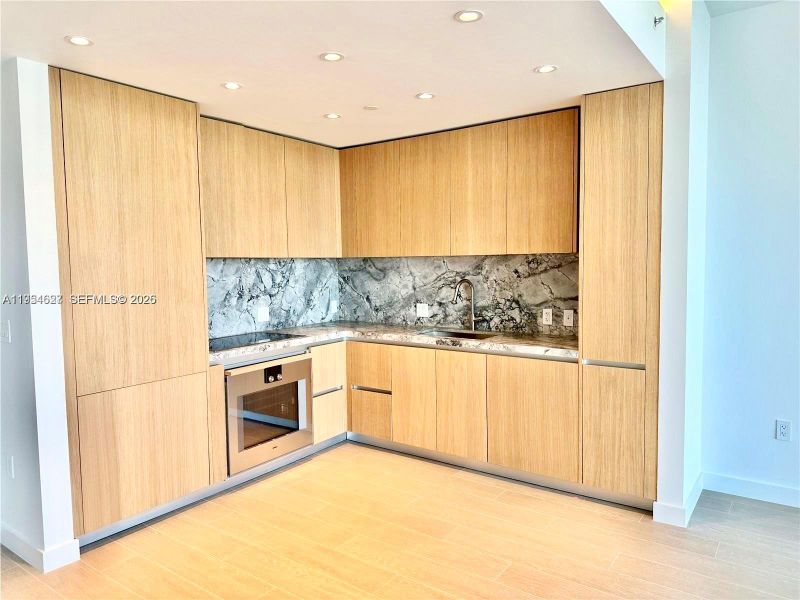 Furnished interior view inside a new home in Five Park, Miami Beach (Image 4). Furnished interior view inside a new home in Five Park, Miami Beach (Image 4).