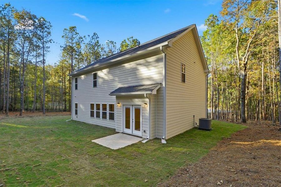 Exterior details and patio area of a home in , Whitesburg (Image 3).