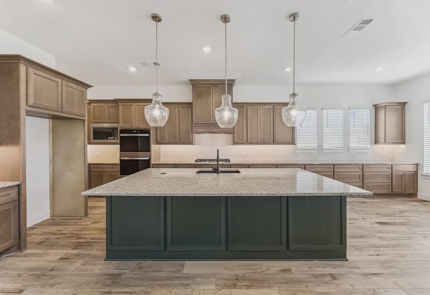 Plan 5072 Kitchen - 7 of 24 Plan 5072 Kitchen - 7 of 24