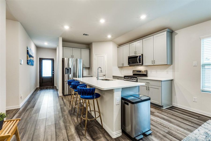 Image 4 of a home in Ventana. Image 4 of a home in Ventana.