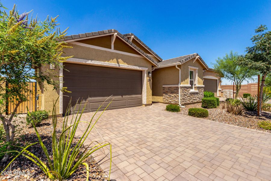 02 Trumbull 02 Trumbull