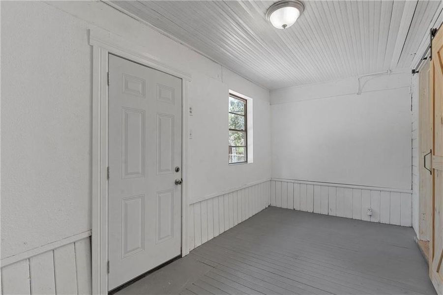 Spacious, unfurnished interior of a new home in , Marlin (Image 18). Spacious, unfurnished interior of a new home in , Marlin (Image 18).