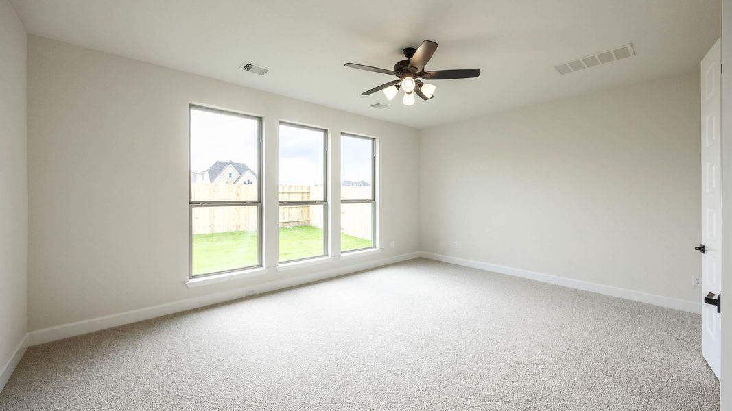 Spacious, unfurnished interior of a new home in Lariat 60', Liberty Hill (Image 12). Spacious, unfurnished interior of a new home in Lariat 60', Liberty Hill (Image 12).