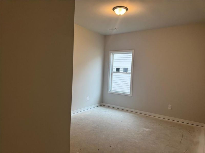 Image 45 of a home in Rosewood Lake Preserve.