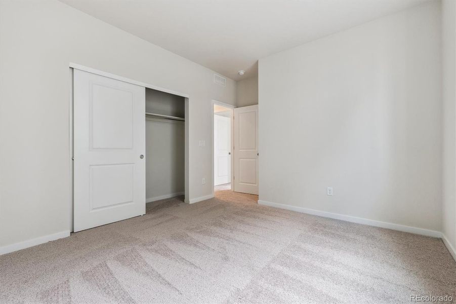 Spacious, unfurnished interior of a new home in Floret Collection at Parkdale Commons, Lafayette (Image 19).