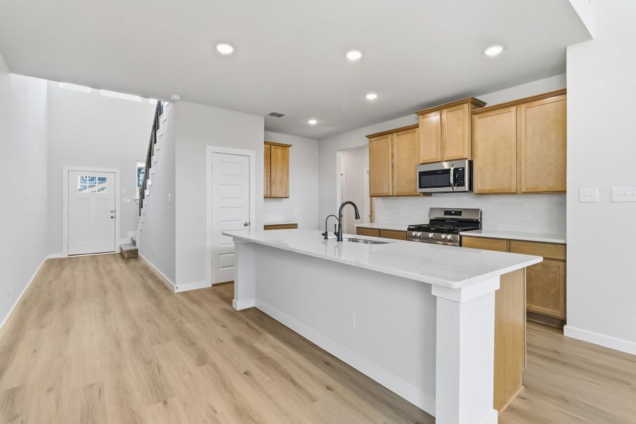 8942 Hazel Birch - Linden C