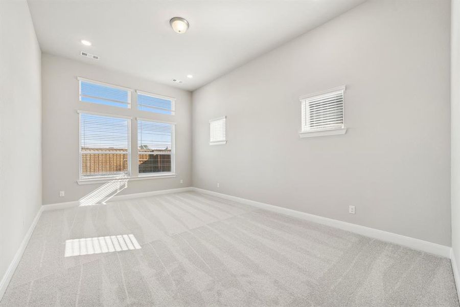 Spacious, unfurnished interior of a new home in Mantua Point Classics, Van Alstyne (Image 24). Spacious, unfurnished interior of a new home in Mantua Point Classics, Van Alstyne (Image 24).