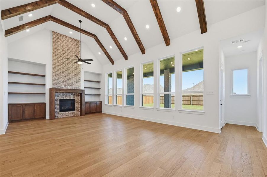 Spacious, unfurnished interior of a new home in Canyon Creek Estates, Sherman (Image 20). Spacious, unfurnished interior of a new home in Canyon Creek Estates, Sherman (Image 20).