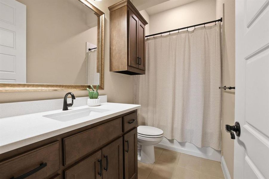 Furnished interior view inside a new home in The Meadows, Gunter (Image 35). Furnished interior view inside a new home in The Meadows, Gunter (Image 35).