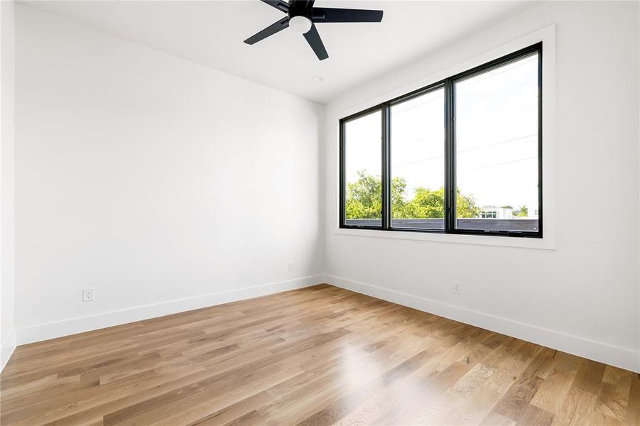 Spacious, unfurnished interior of a new home in , Dallas (Image 21).