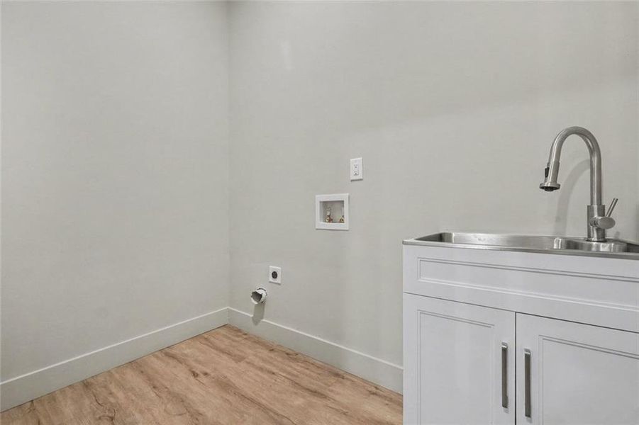 Spacious, unfurnished interior of a new home in , Decatur (Image 26).