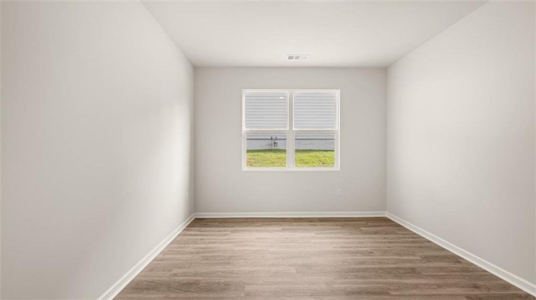 Spacious, unfurnished interior of a new home in Brooks Station, Dacula (Image 27).